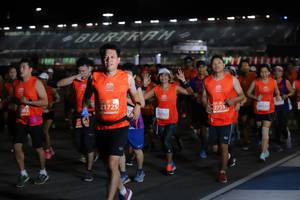 BIB: 29320, 2753, 21725, 092
                            <button type="button" onclick="openModal(11472907)" class="btn btn-primary btn-sm float-right btn-popup" data-toggle="modal" data-target=".modal-high-quality">
                        <i class="fas fa-shopping-cart"></i> Add to Cart
                    </button>
                                            <button type="button" onclick="isThisMe(11472907, true)" class="btn btn-success btn-sm float-right btn-popup btn-isme hidden" data-toggle="tooltip" data-placement="bottom" title="นี่คือรูปของคุณใช่ไหม คลิกที่นี่เพื่อเอาเข้าอัลบั้ม">
                        <i class="fas fa-plus"></i> Add to album
                    </button>
                    <button type="button" onclick="isThisMe(11472907, false)" class="btn btn-warning btn-sm float-right btn-popup btn-isnotme hidden">
                        <i class="fas fa-ban"></i> Remove from album
                    </button>